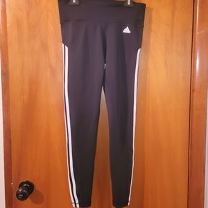 Adidas "Climate" Woman's Striped Leggings Size: Small